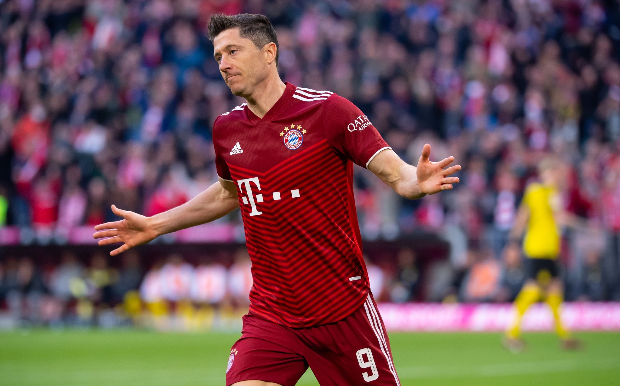 Die Wechselwünsche von Bayerns Robert Lewandowski werden zum Streitthema. (© Sven Hoppe/dpa)