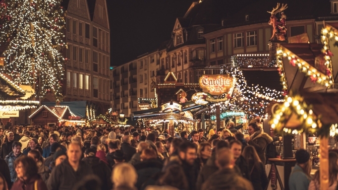 Typischer Weihnachtsmarkt (© chriswanders / pixabay)
