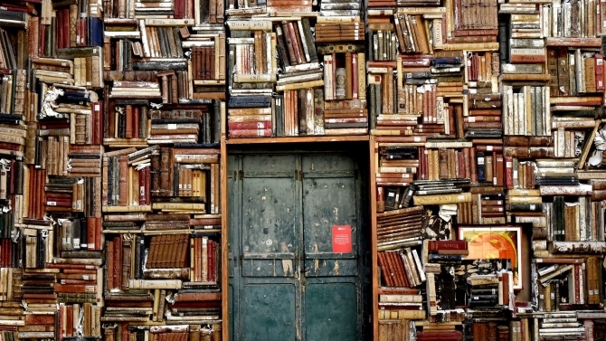 Bibliothek mal anders erleben. (© Pixabay)