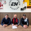 Ein neuer Mann an der Bande: Der ESV Buchloe startet mit Trainer Waldemar Dietrich in die neue Saison