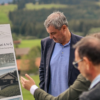 Ministerpräsident Söder besucht Bergbauernmuseum in Diepolz